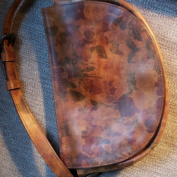 Frye Flora Leather Crossbody - Picture 2 of 9
